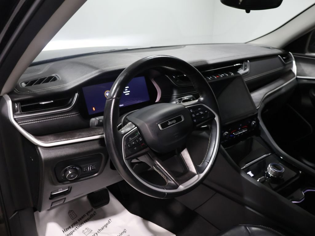 Used 2021 Jeep Grand Cherokee L Limited image 17