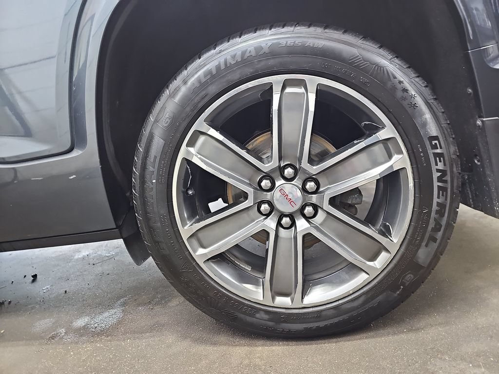 Used 2019 GMC Acadia Denali AWD/4WD image 41