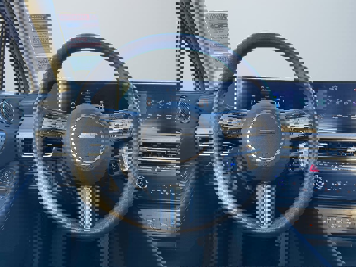 Used 2025 Hyundai Sonata SEL image 11