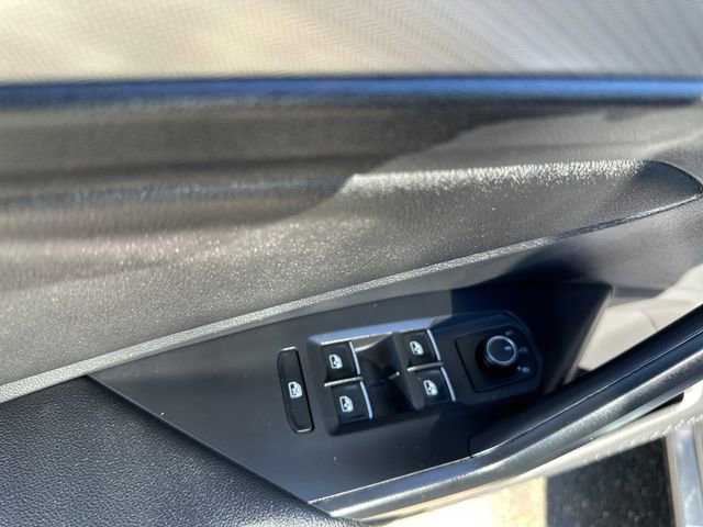 Used 2021 Volkswagen Jetta S image 12