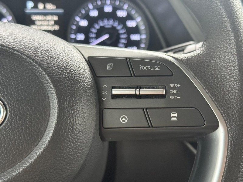 Used 2022 Hyundai Sonata SEL w/ Cargo Package image 16