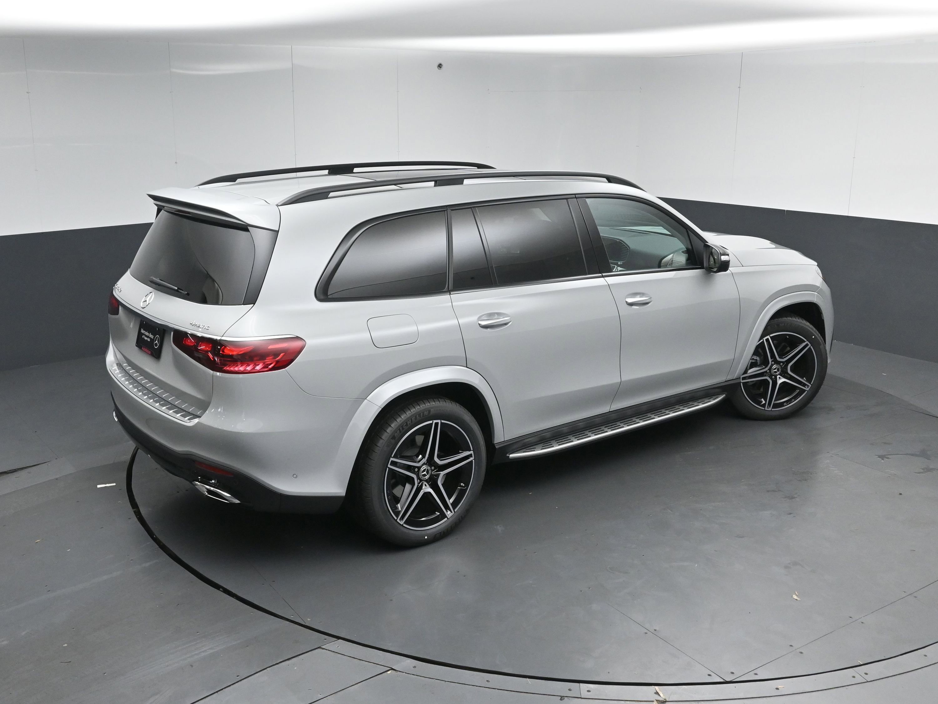 New 2026 Mercedes-Benz GLS 450 4MATIC image 43
