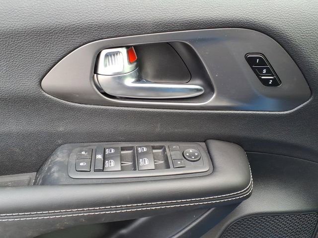 New 2026 Chrysler Pacifica Select image 11