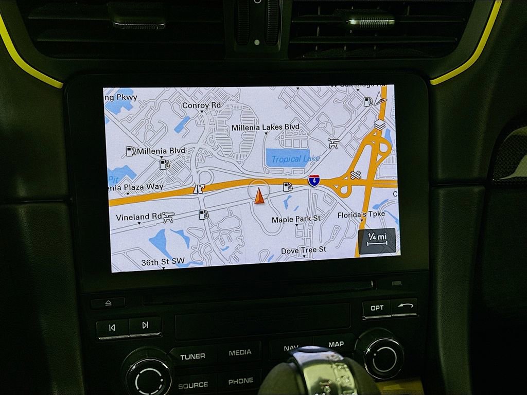 Used 2018 Porsche 911 GT2 RS image 15