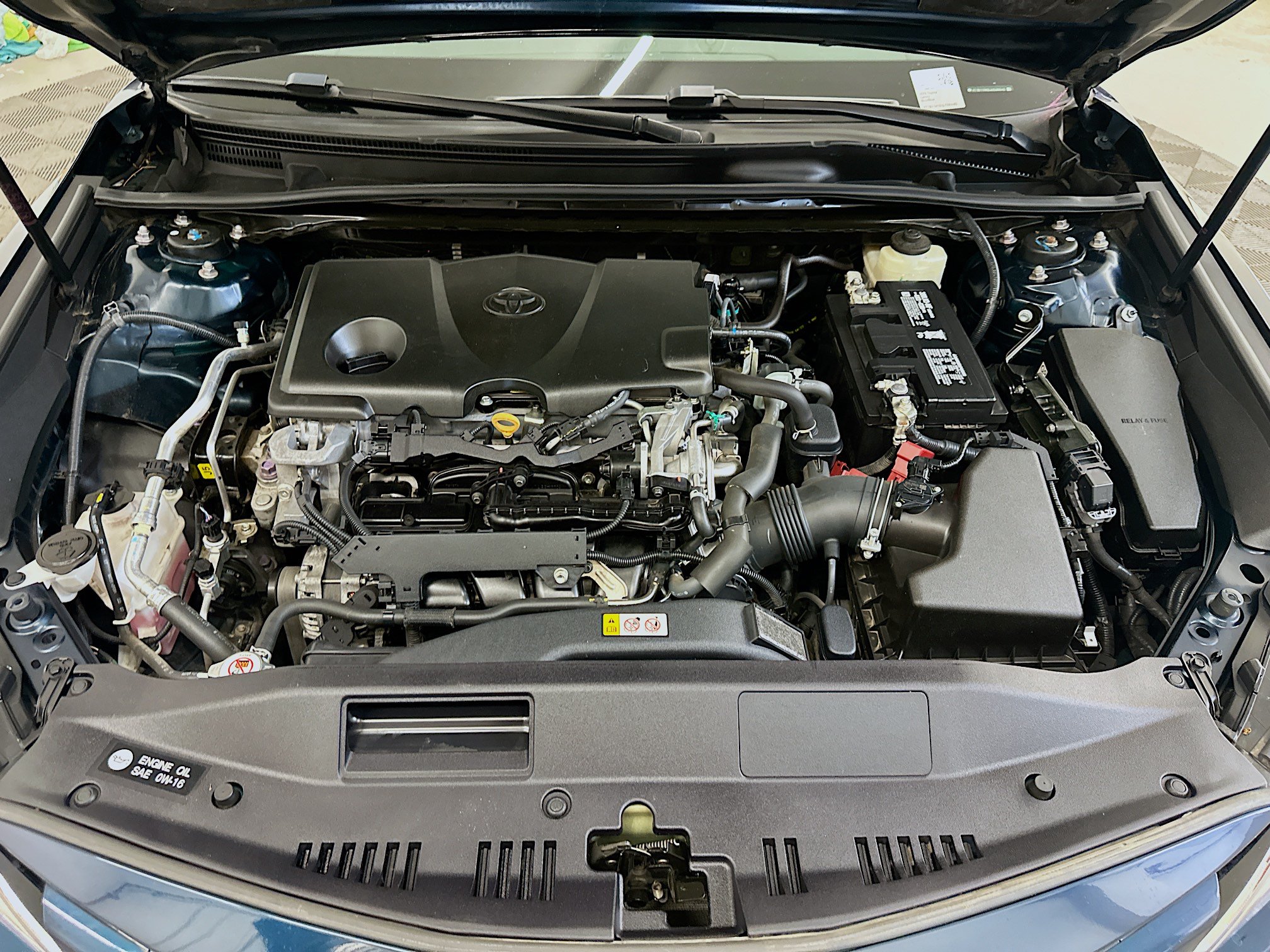Used 2018 Toyota Camry LE FWD image 33