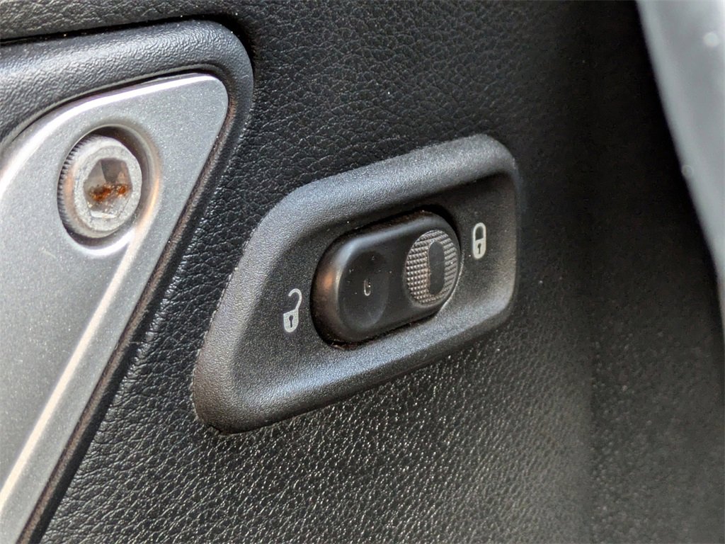 Used 2015 Jeep Wrangler Unlimited Sahara w/ Max Tow Package image 23