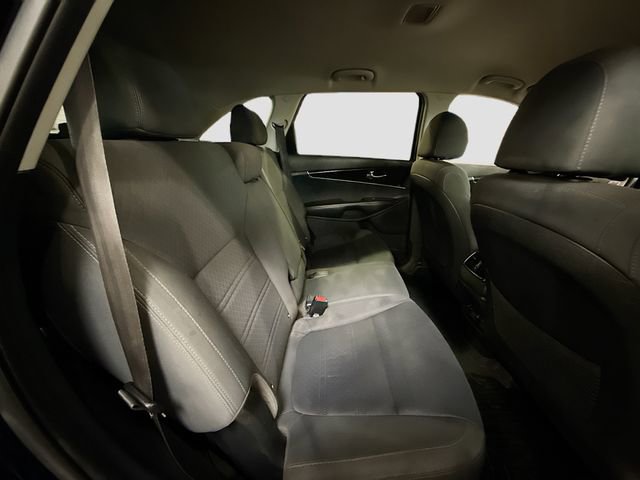 Used 2020 Kia Sorento LX w/ LX I4 Convenience Package image 27