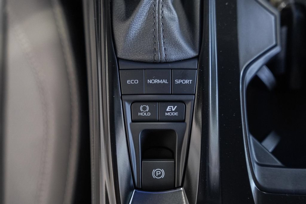 New 2026 Toyota Camry SE w/ Multimedia Upgrade Package FWD image 24