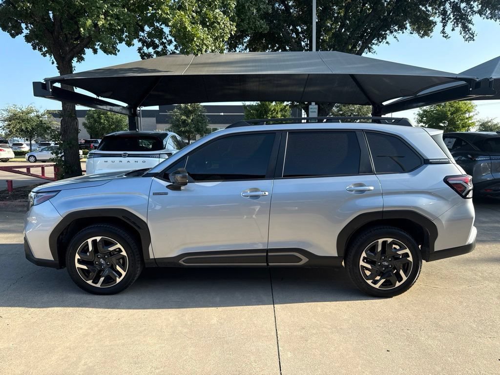 Used 2025 Subaru Forester Limited AWD/4WD image 5