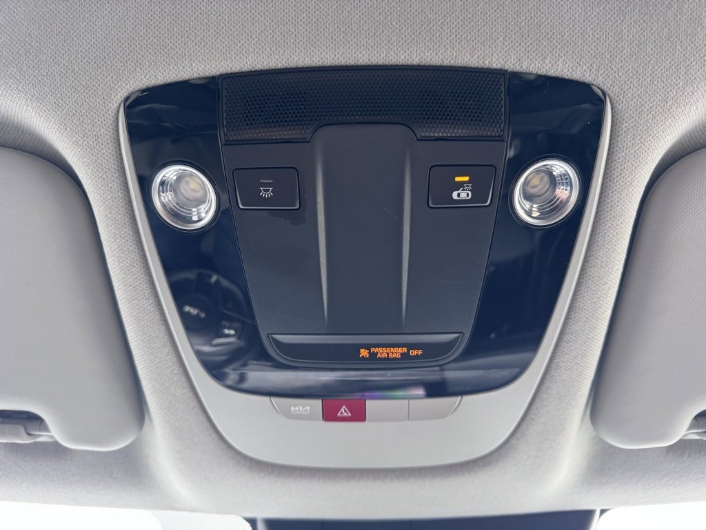 Used 2024 Kia Seltos EX image 32