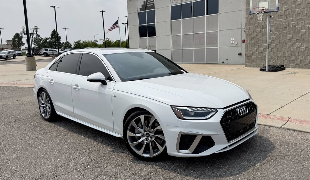 Used 2021 Audi A4 2.0T Premium Plus w/ Premium Plus Package AWD/4WD image 2
