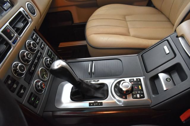 Used 2007 Land Rover Range Rover Supercharged AWD/4WD image 13