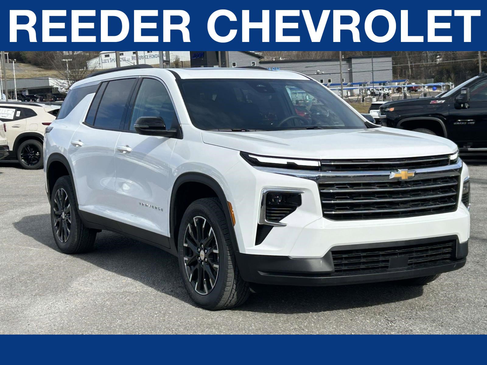 New 2026 Chevrolet Traverse LT w/ Sun and Wheel Package