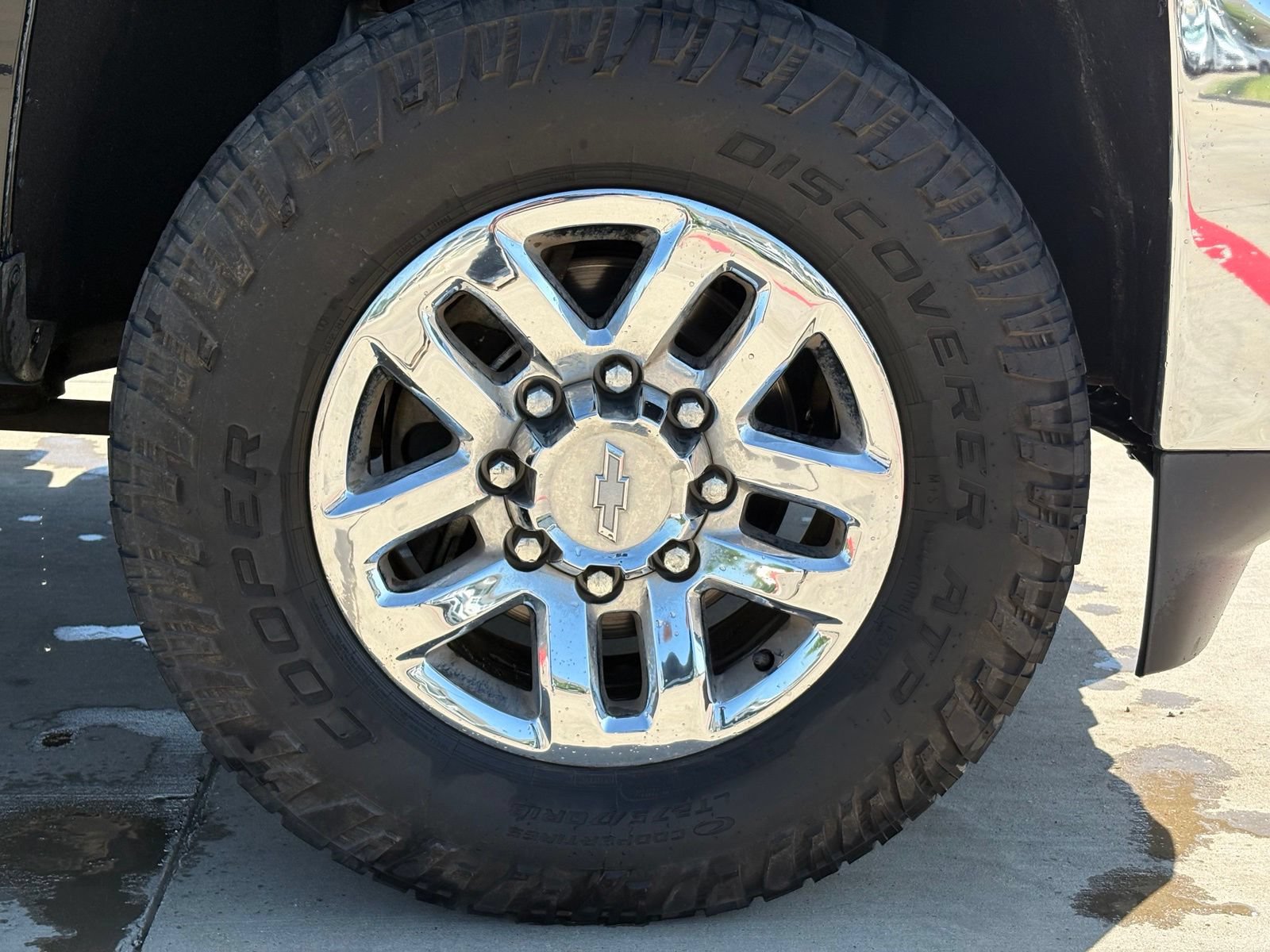 Used 2019 Chevrolet Silverado 2500 LTZ w/ Duramax Plus Package AWD/4WD image 10