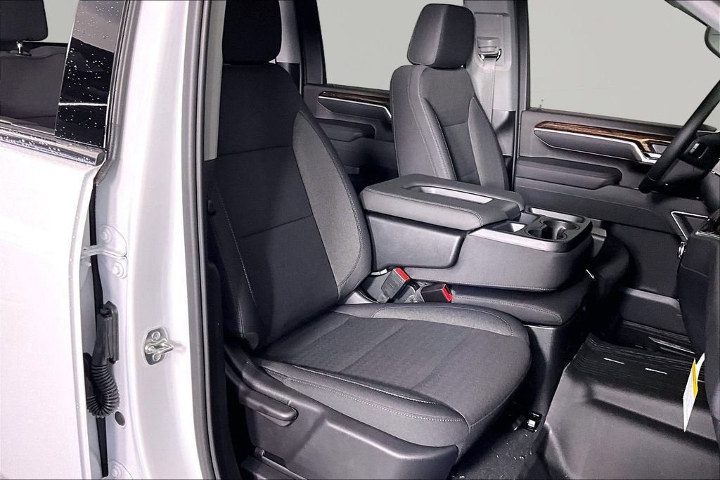 New 2026 GMC Sierra 2500 SLE w/ SLE Value Package; AWD/4WD image 11