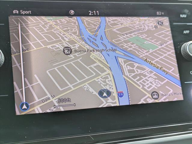 Used 2021 Volkswagen Atlas Cross Sport SEL Premium image 15