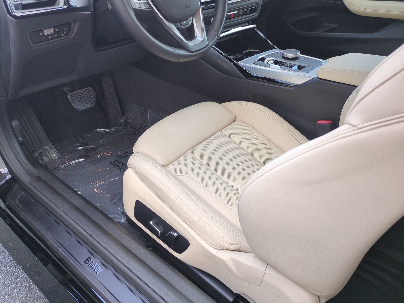 Certified 2024 BMW 230i Coupe w/ Premium Package RWD image 16