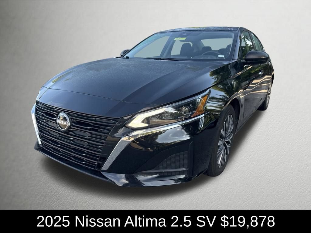 Used 2025 Nissan Altima 2.5 SV FWD image 7