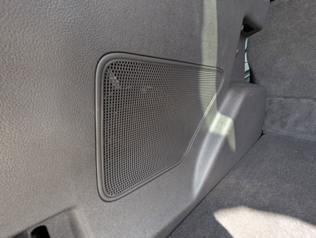 Used 2019 Ford Escape Titanium image 40