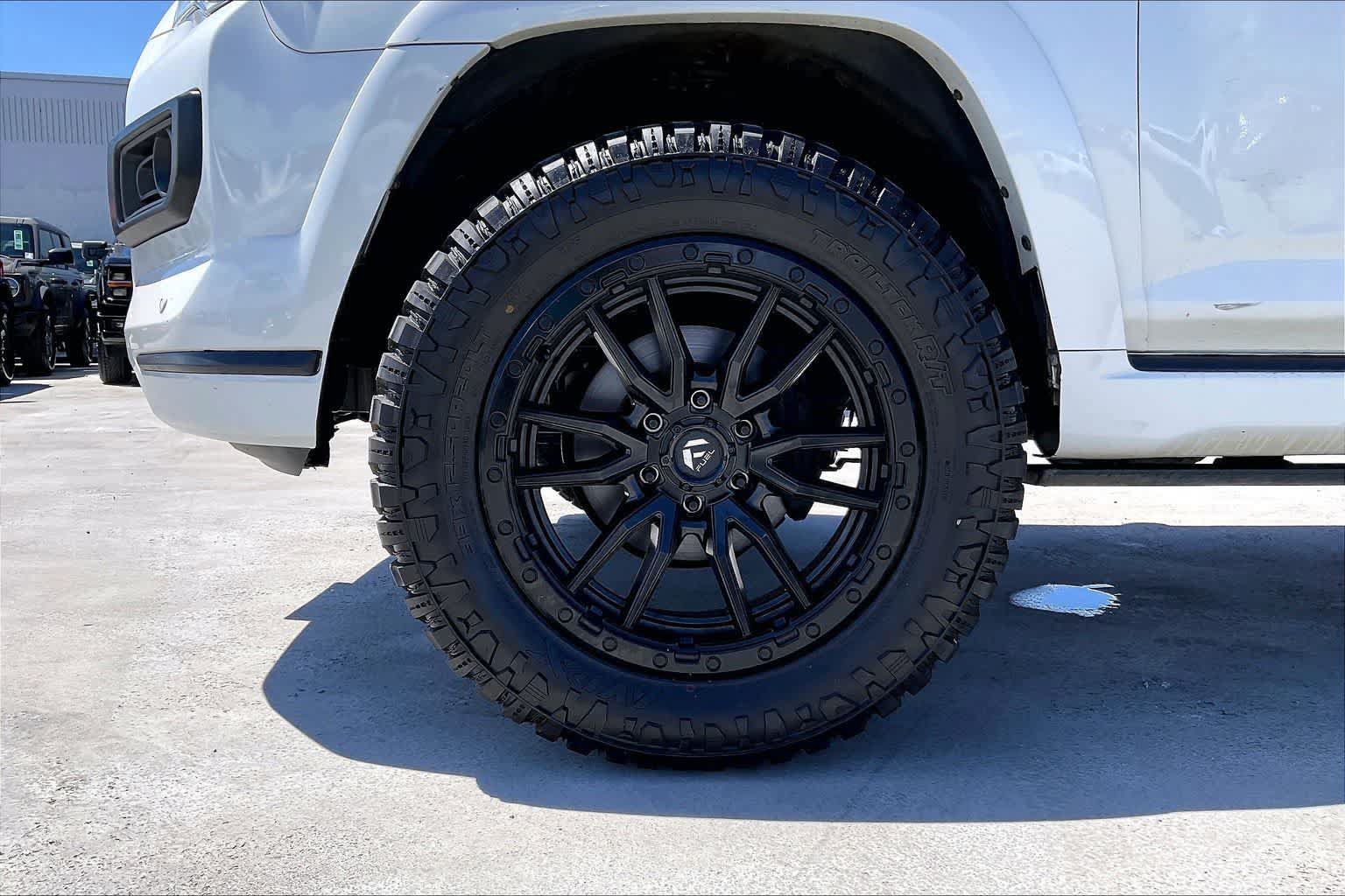 Used 2021 Toyota 4Runner Limited RWD image 8