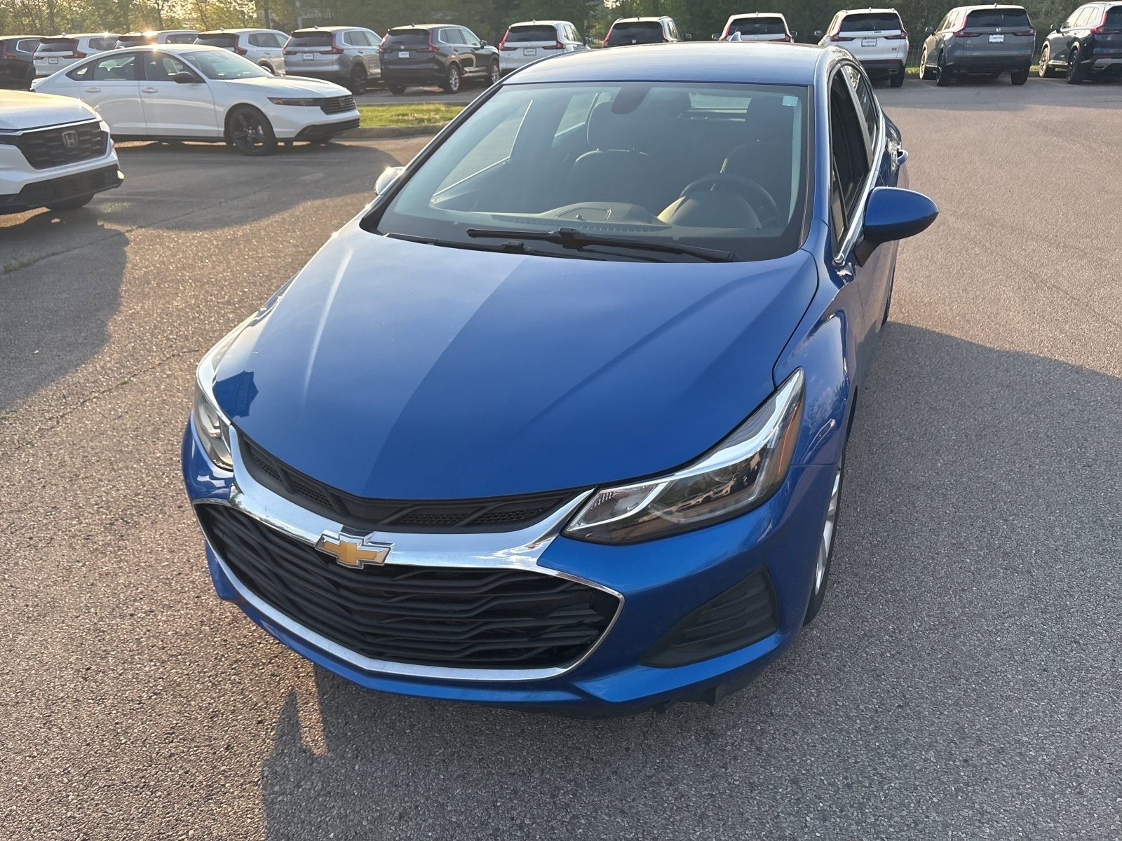 Used 2019 Chevrolet Cruze LT FWD image 14