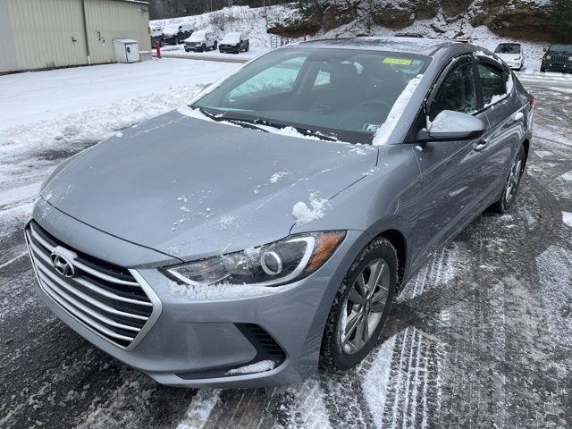 Used 2017 Hyundai Elantra SE image 10