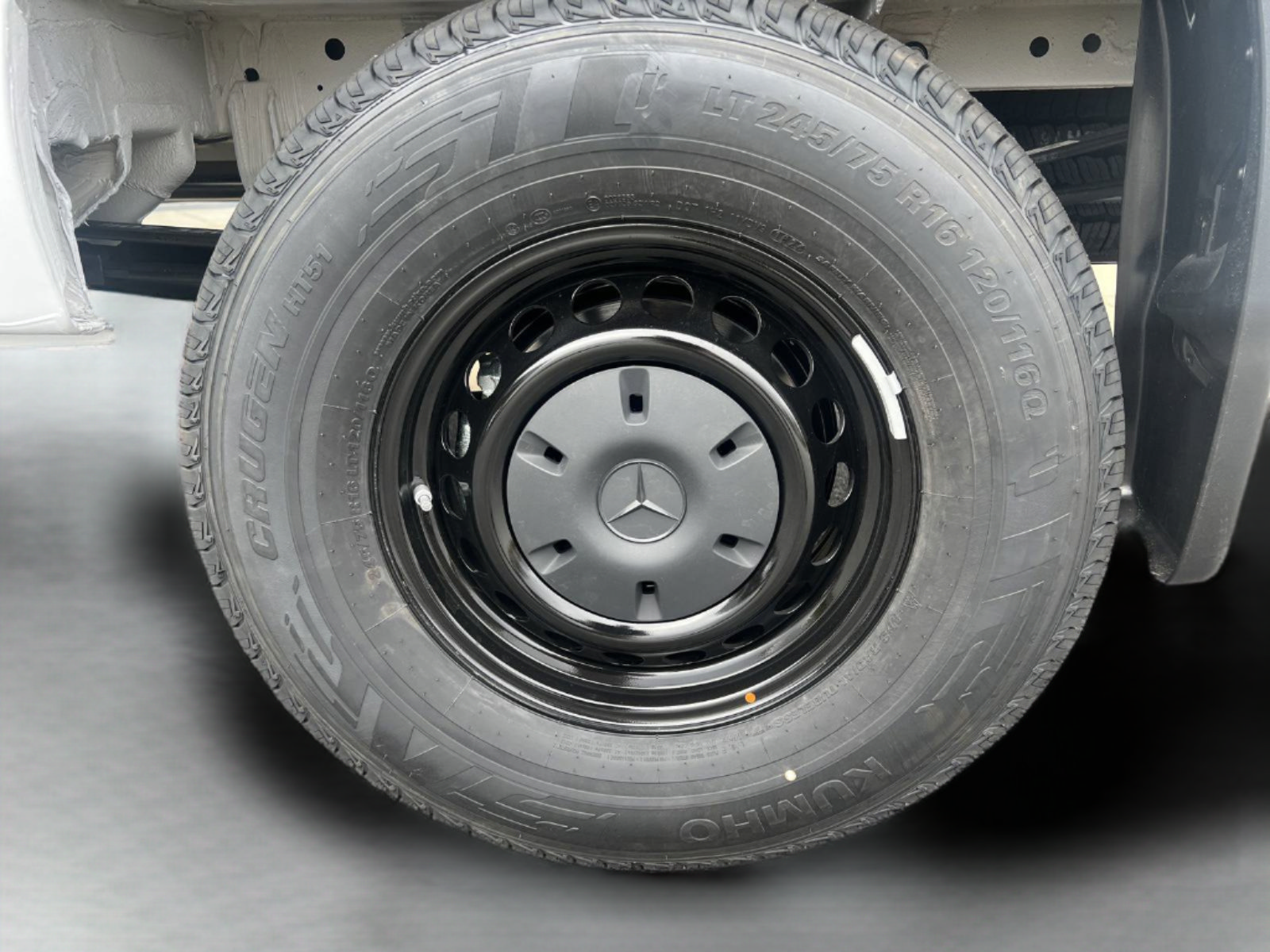 New 2025 Mercedes-Benz Sprinter 2500 image 8