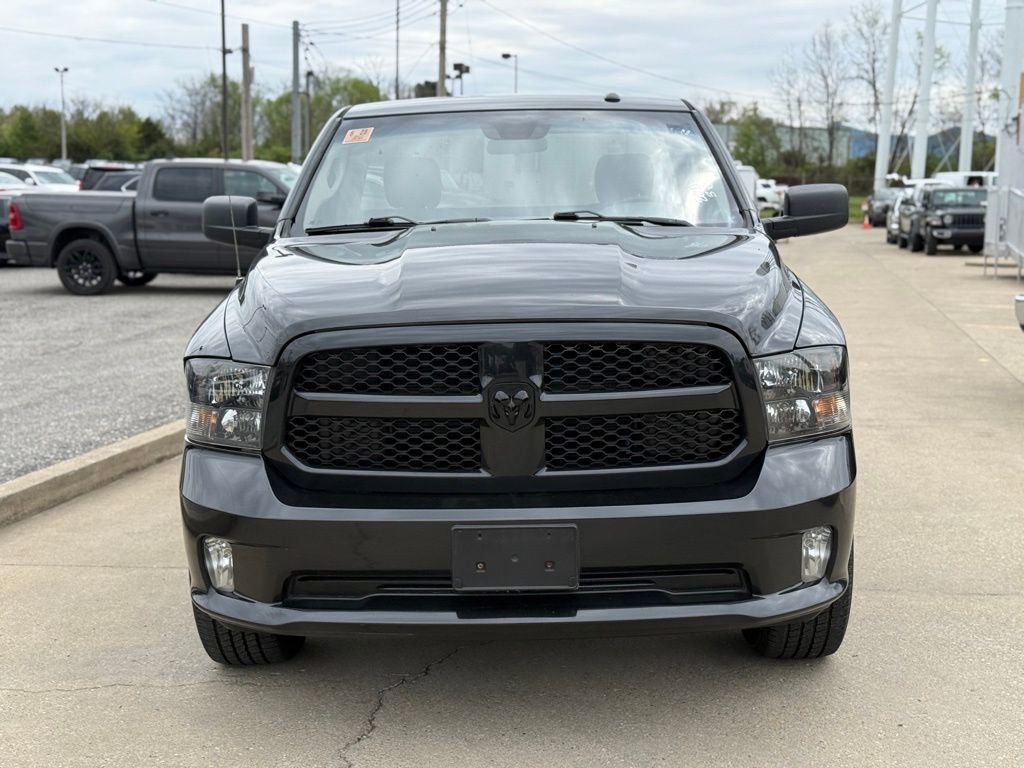 Used 2017 RAM 1500 Express w/ Black Ram 1500 Express Group AWD/4WD image 3