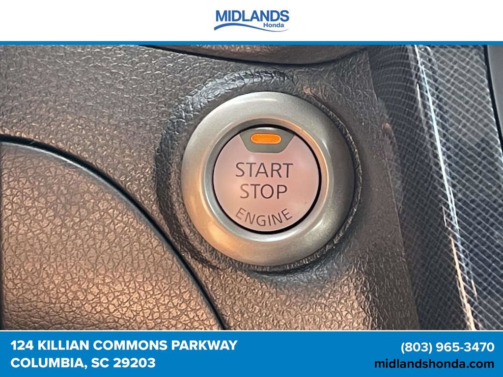 Used 2018 Nissan Sentra SR w/ Technology Package FWD image 25