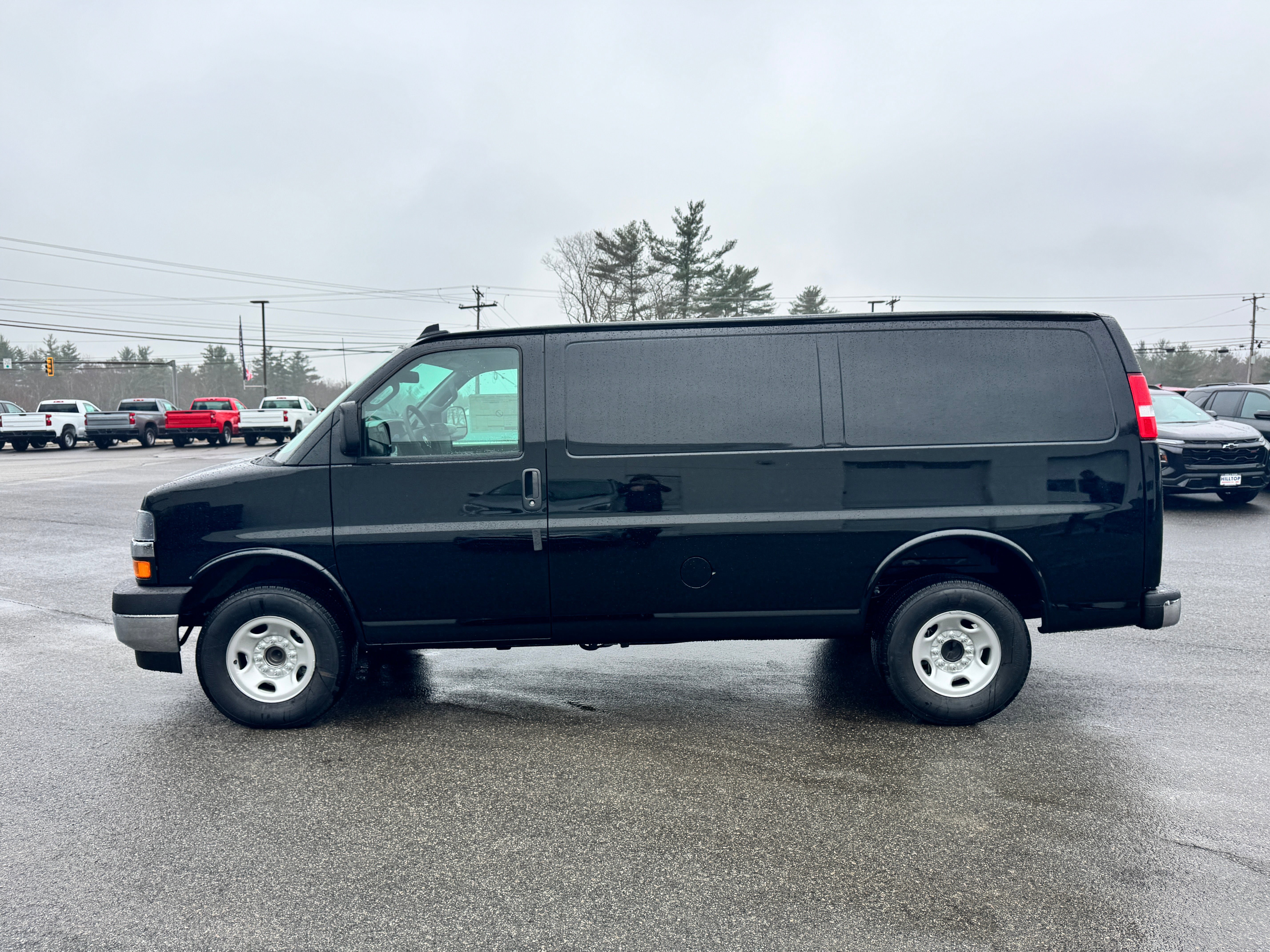 New 2026 Chevrolet Express 2500 w/ Driver Convenience Package image 6