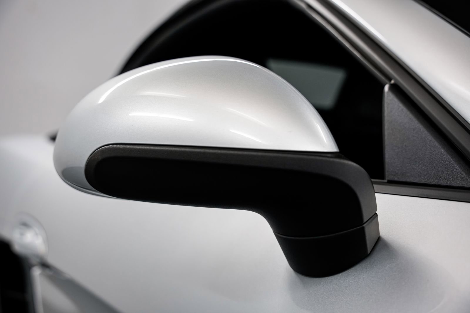 Used 2014 Porsche Boxster S RWD image 34