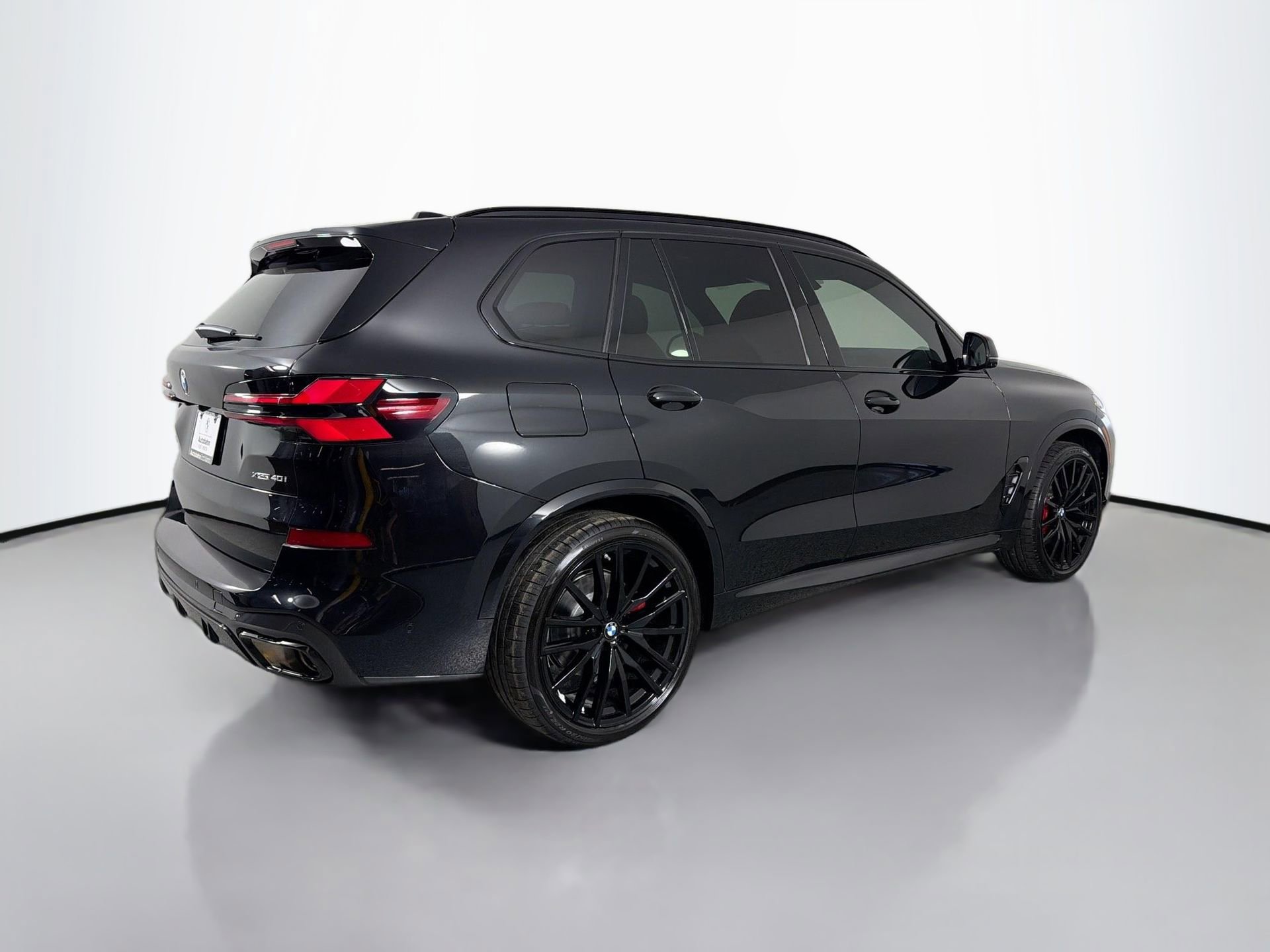 New 2026 BMW X5 xDrive40i w/ M Sport Package image 5