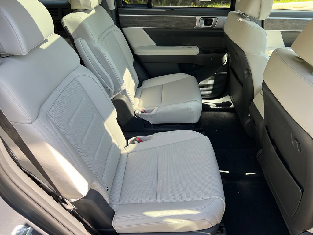 New 2026 Hyundai Santa Fe Calligraphy FWD image 19