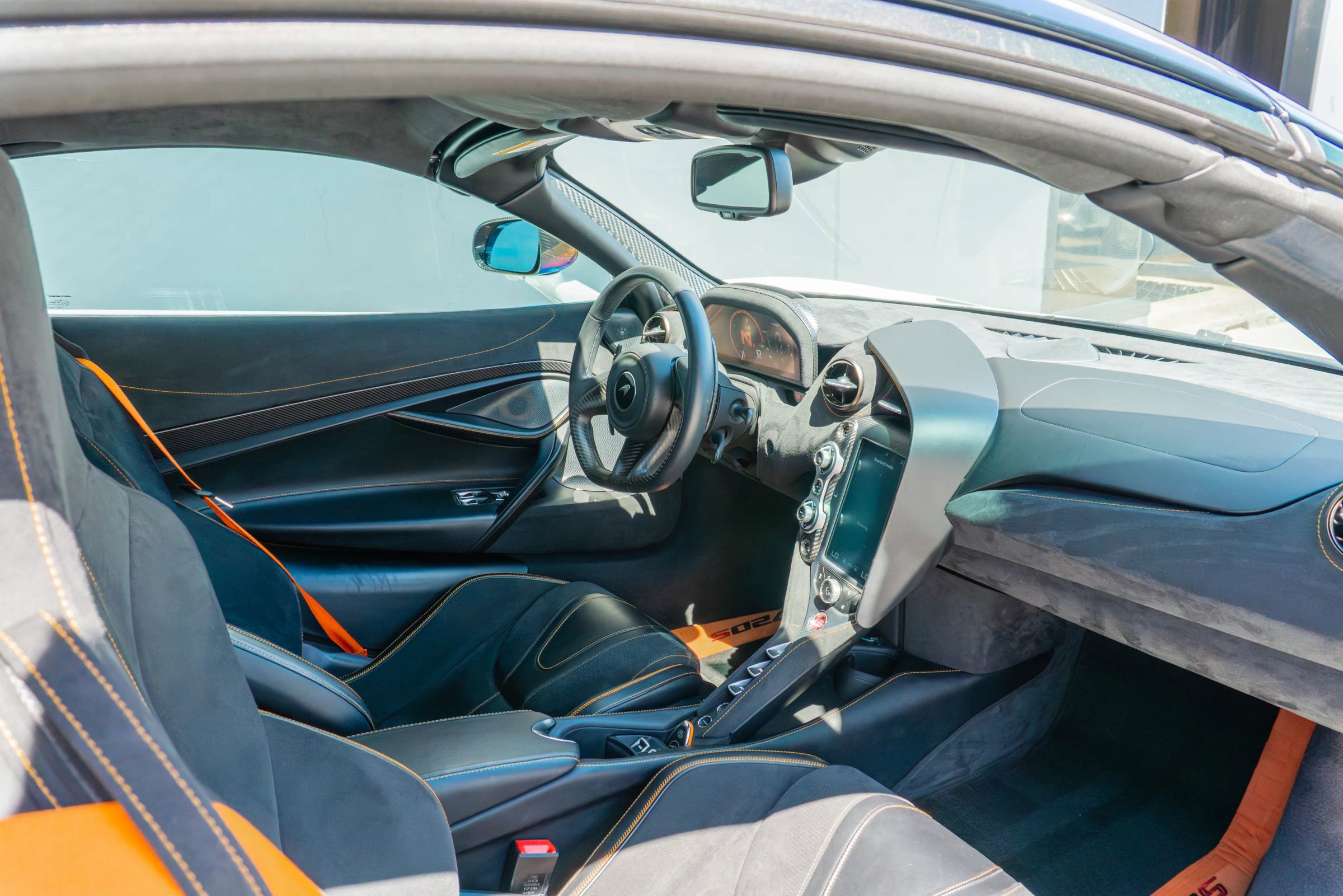 Used 2021 McLaren 720S Spider image 57
