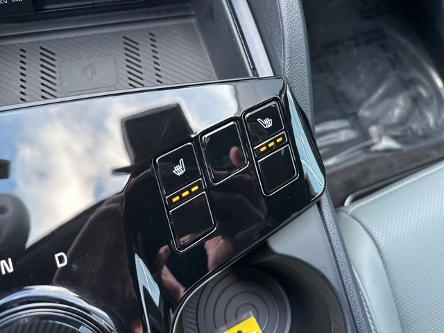 Used 2025 Kia Sportage X-Line image 15