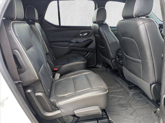 Used 2023 Chevrolet Traverse Premier image 21