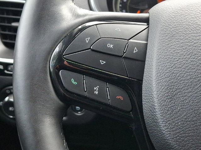 Used 2019 Jeep Cherokee Latitude Plus AWD/4WD image 24