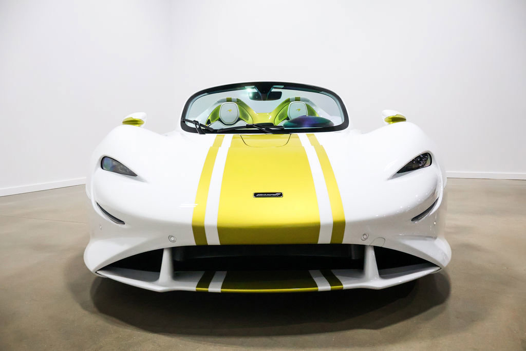 Used 2021 McLaren Elva RWD image 25
