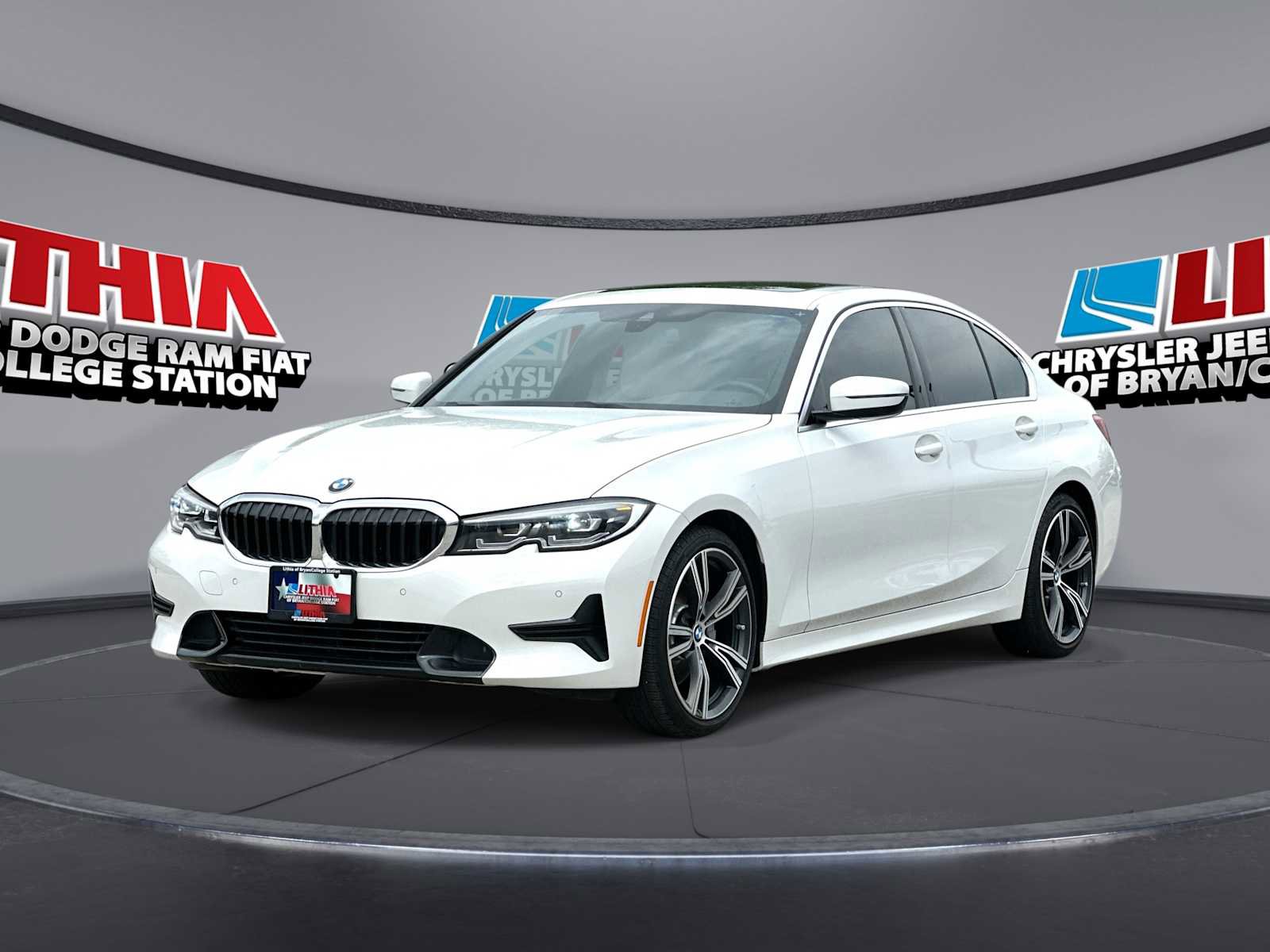 Used 2021 BMW 330i Sedan w/ Convenience Package image 1