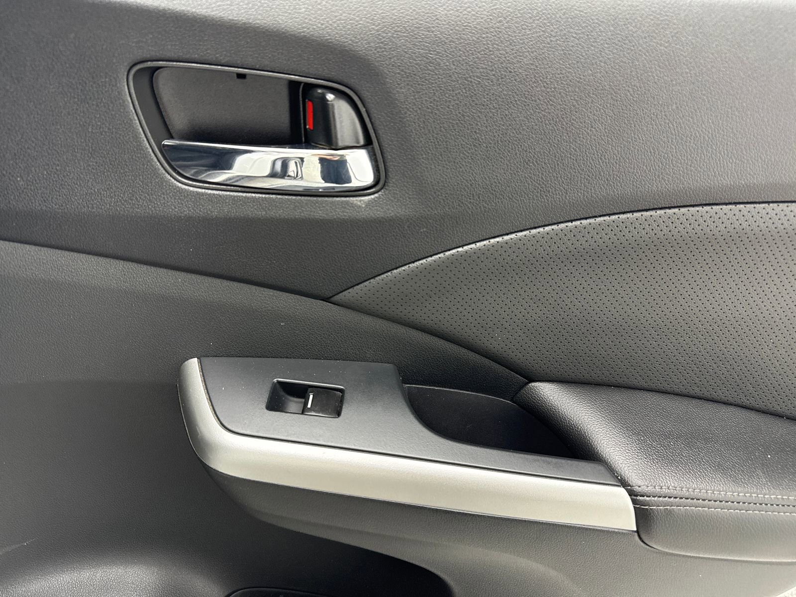 Used 2016 Honda CR-V Touring image 48