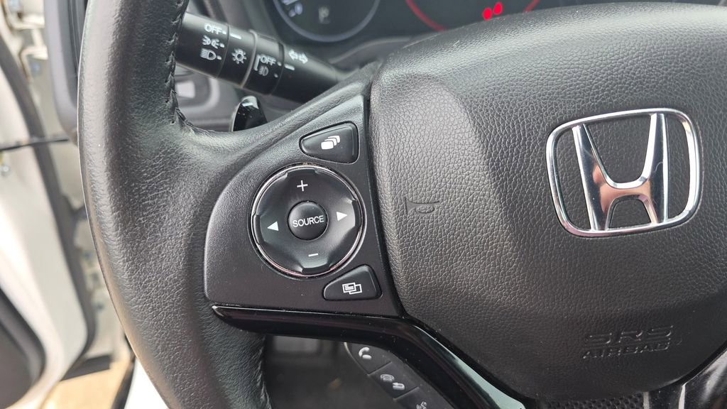Used 2021 Honda HR-V Sport image 16