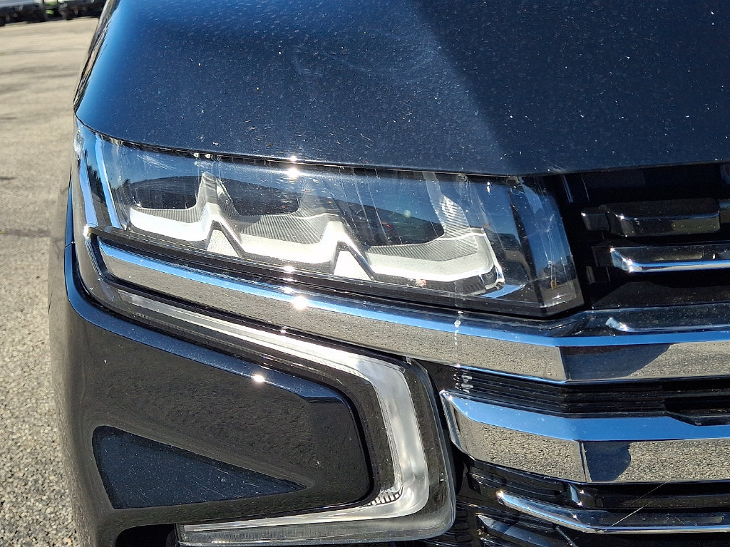 Used 2023 Chevrolet Tahoe LT AWD/4WD image 10