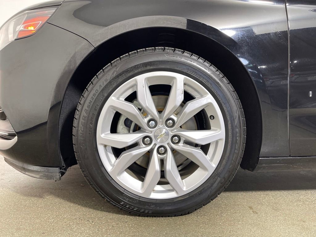 Used 2019 Chevrolet Impala LT w/ LT Leather Package image 11