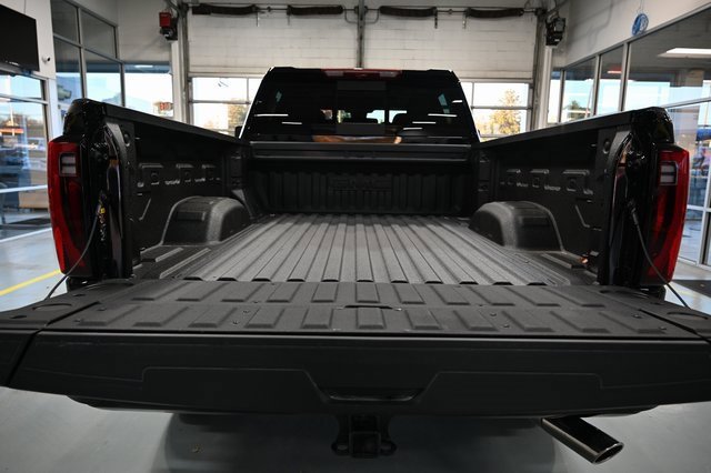 New 2026 GMC Sierra 2500 Denali w/ Denali Reserve Package image 8