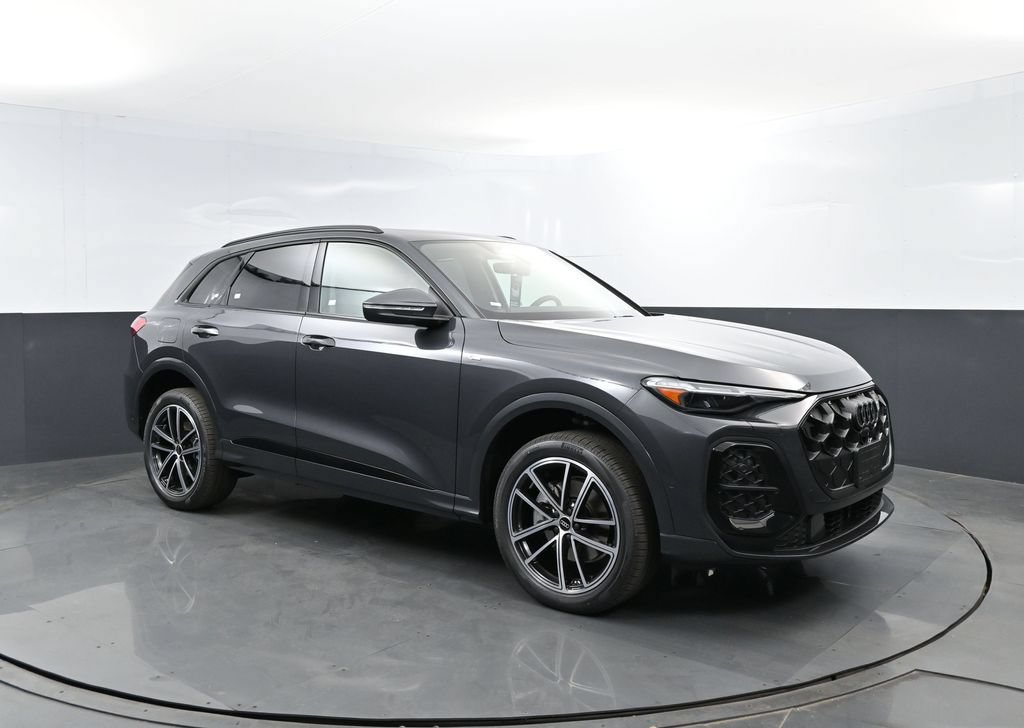 New 2026 Audi Q5 Premium Plus AWD/4WD image 3