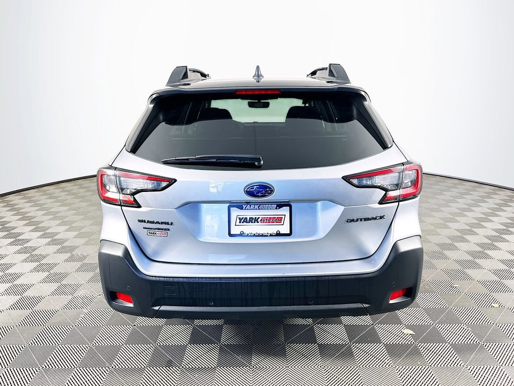 Certified 2025 Subaru Outback Onyx Edition AWD/4WD image 9