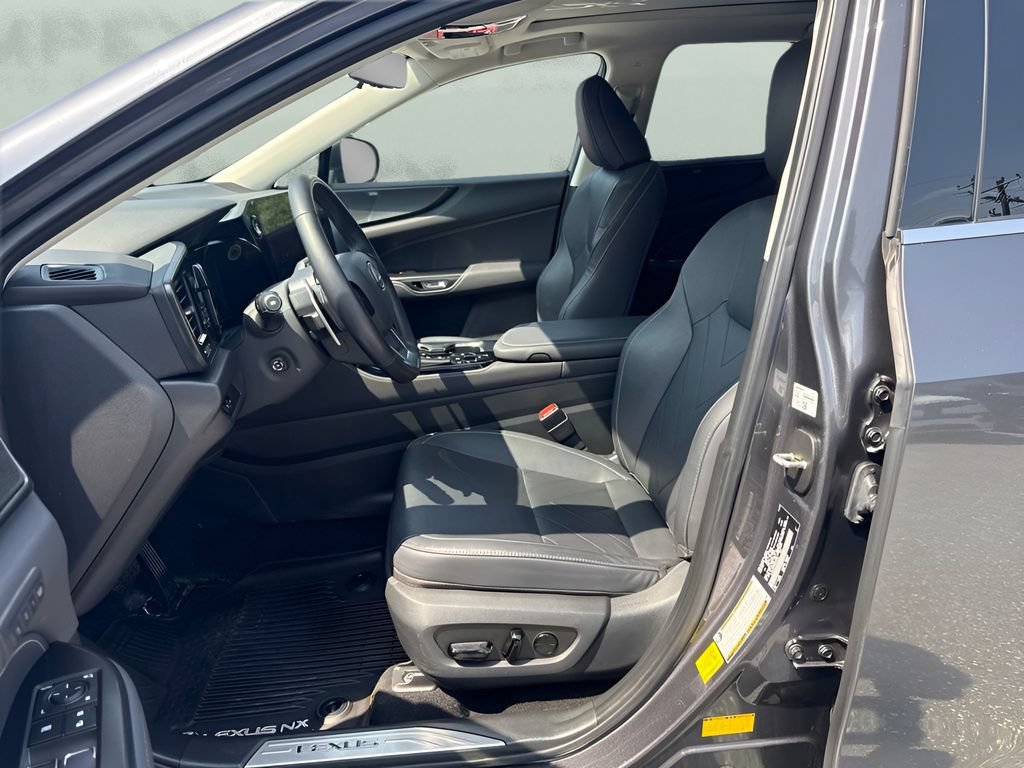 Used 2024 Lexus NX 350h AWD w/ Vision Package image 5