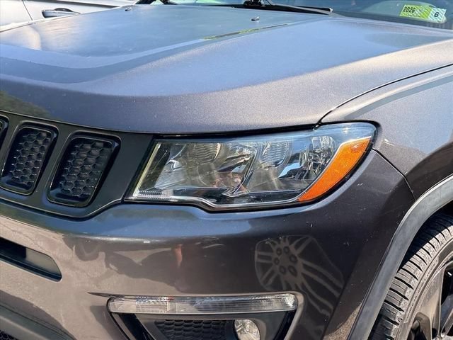 Used 2019 Jeep Compass Latitude AWD/4WD image 4