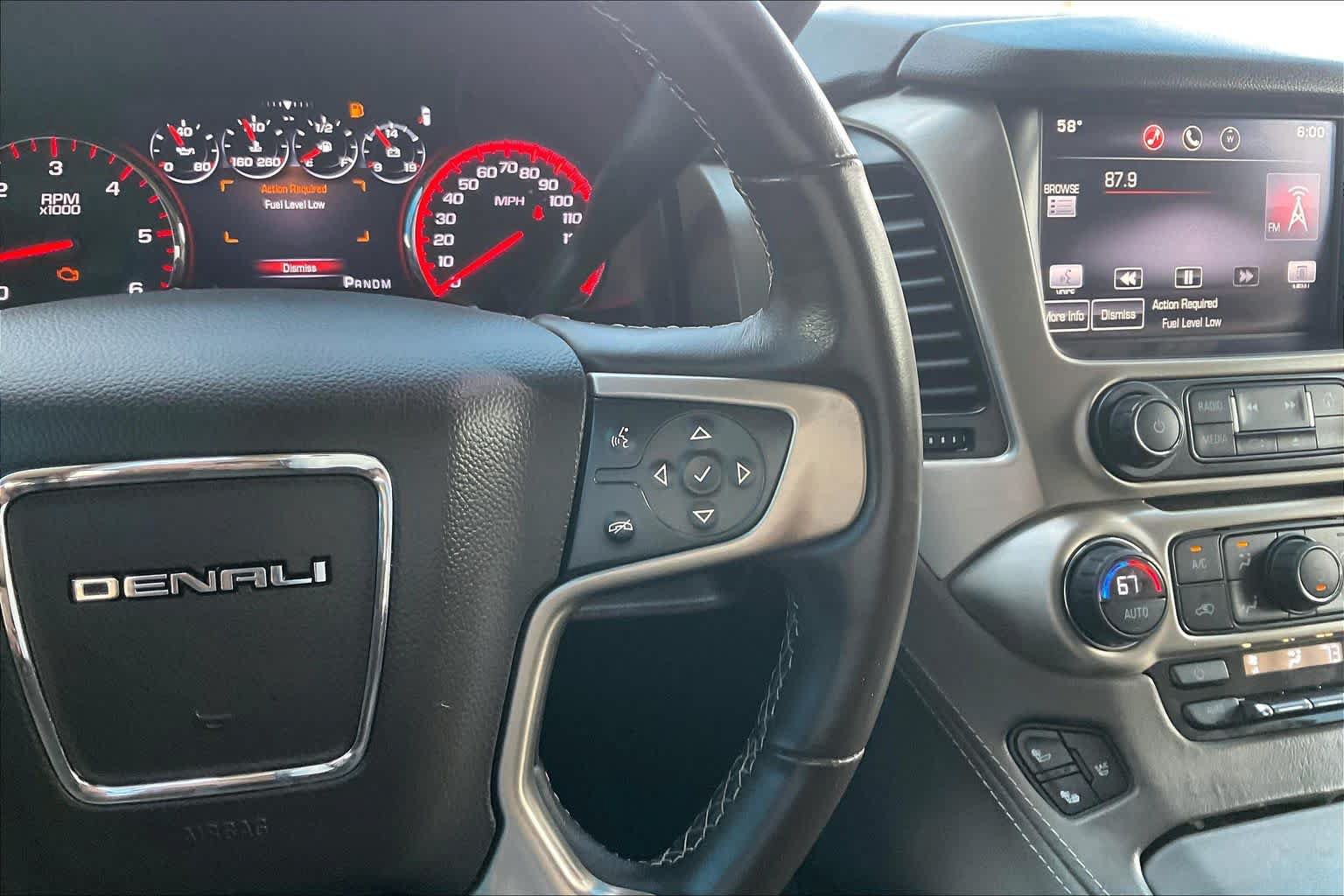 Used 2015 GMC Yukon Denali w/ Premium Package RWD image 23