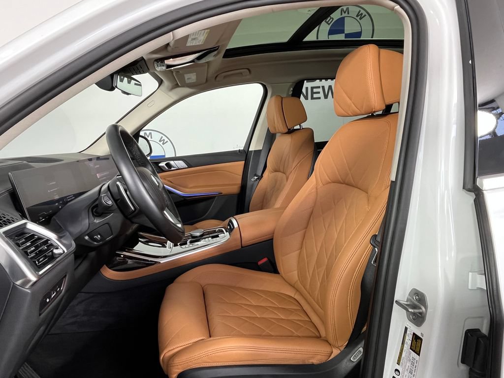 Used 2026 BMW X7 xDrive40i AWD/4WD image 21